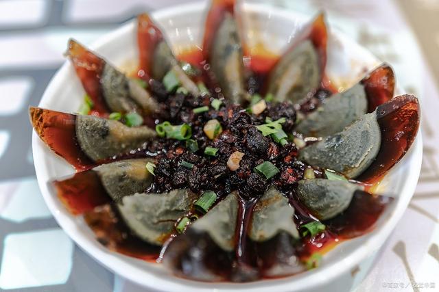 宜春特色美食小吃：松花皮蛋